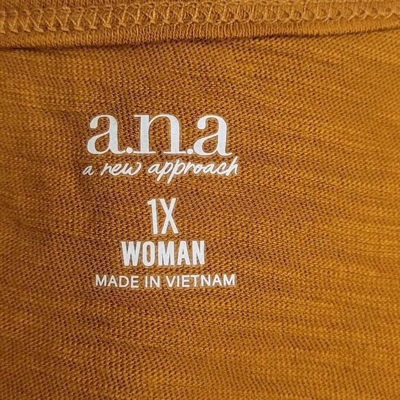 A New Approach Mustard Yellow Blouse Size 1X - Picture 2 of 4